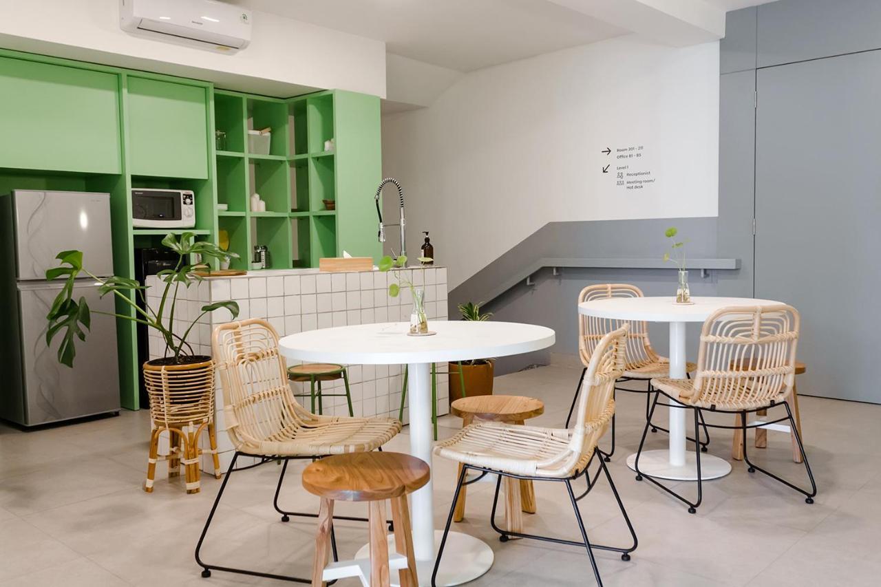 Sanctuary Spaces By Twospaces Τζακάρτα Εξωτερικό φωτογραφία